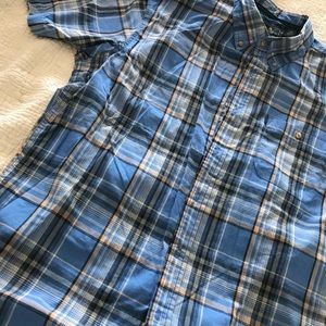 G.H. Bass & Co button down short sleeve shirt